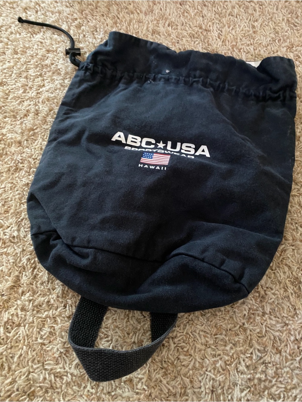 Black Drawstring Men’s Bag